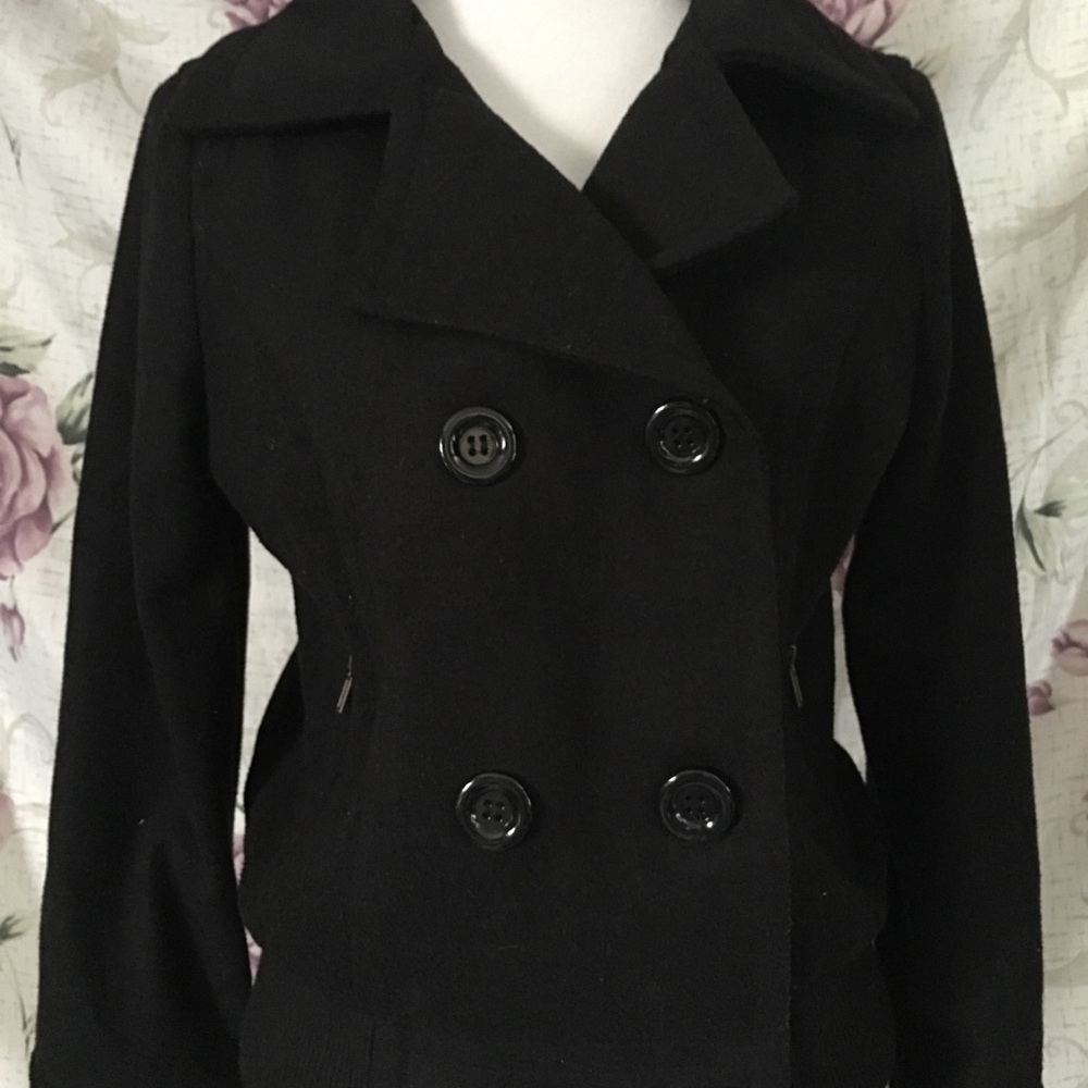 Jacket - Picture 2 of 5